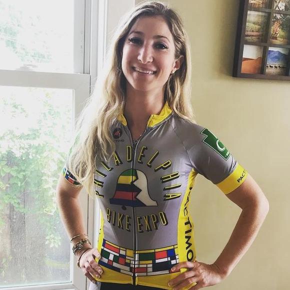 Meet your Posher, Bina - Picture 1 of 1